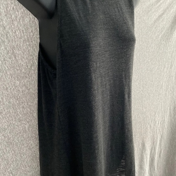 Mossimo sleeveless top Large - Picture 3 of 8